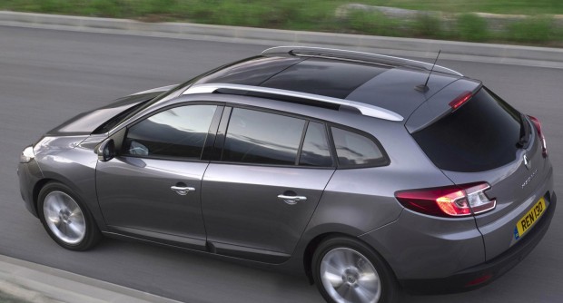 car-renault-megane-estate-06